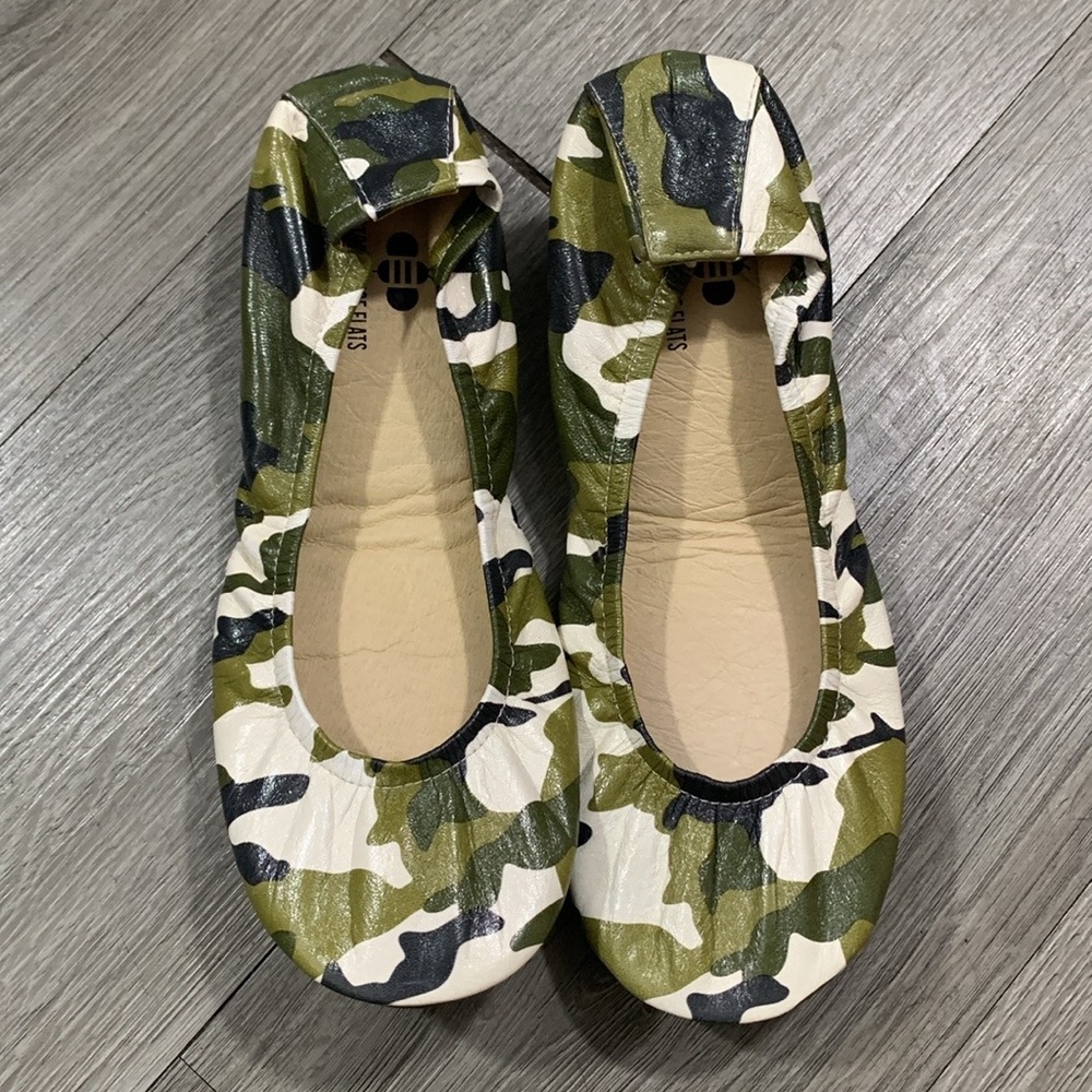The Storehouse Flats Leather Classic Camouflage Leather Foldable Ballerina Flats